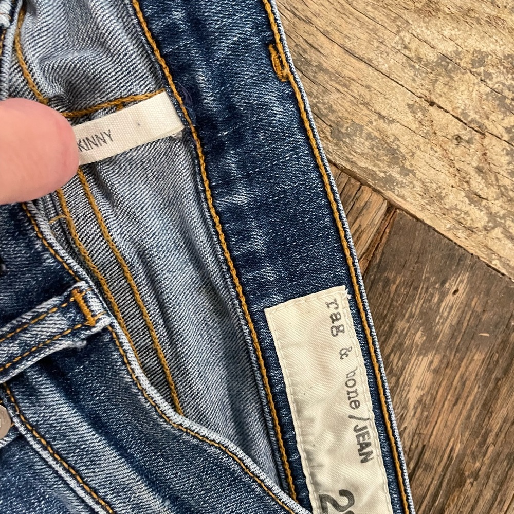 Good American & Rag & Bone - Picture 10 of 16